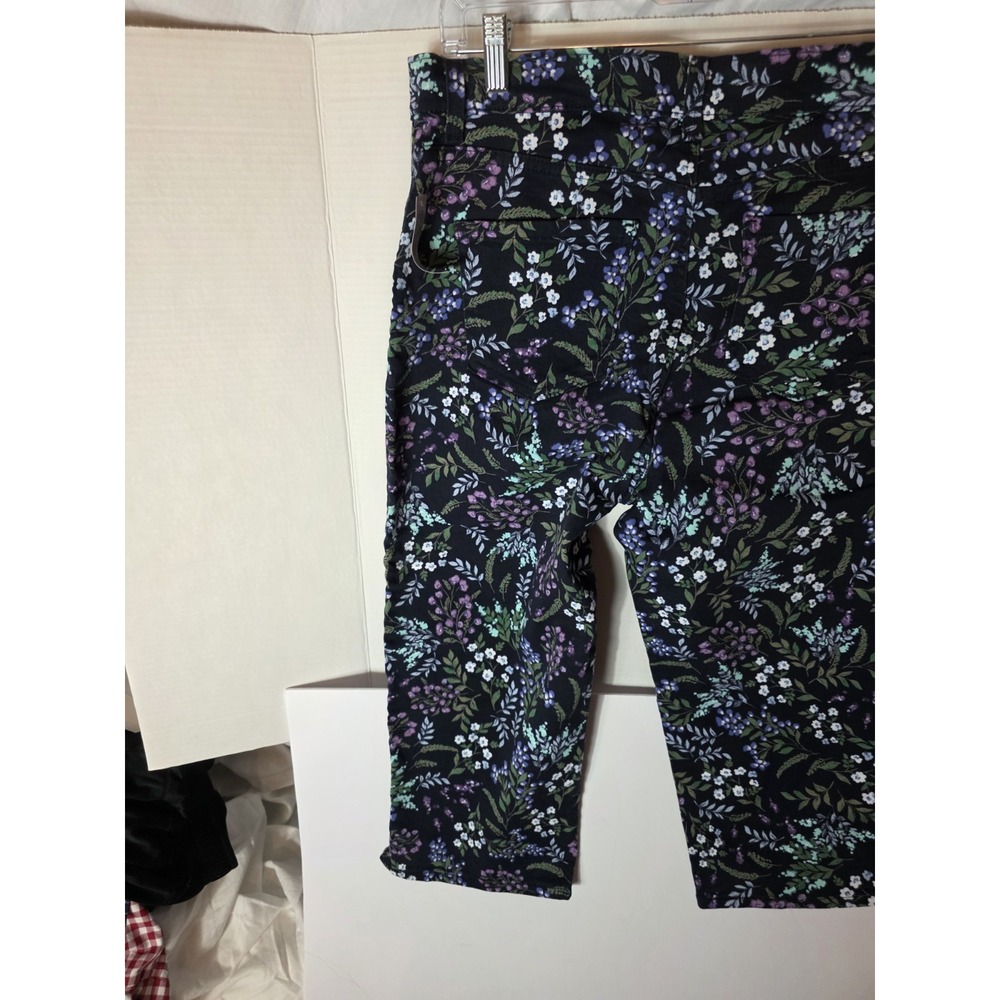 gloria vanderbilt amanda Crop Jeans. Size 12 NWT 17" Waist, 12" Rise, 20"... - Picture 6 of 8